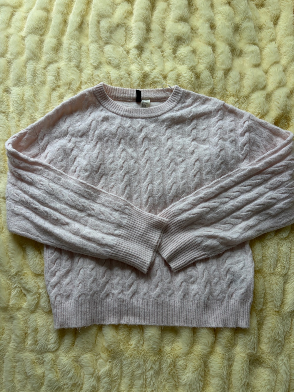 Light pink oversized knit sweater